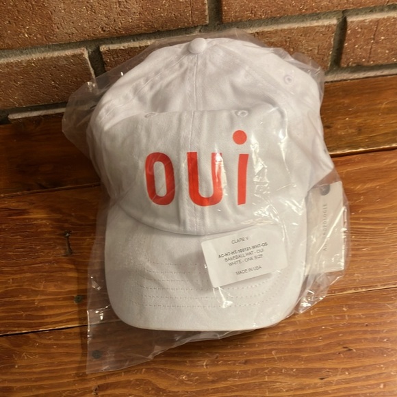 Clare V Oui Cap NWT - Picture 7 of 7